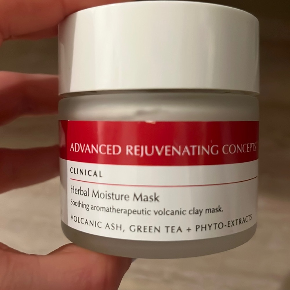 HERBAL MOISTURE MASK